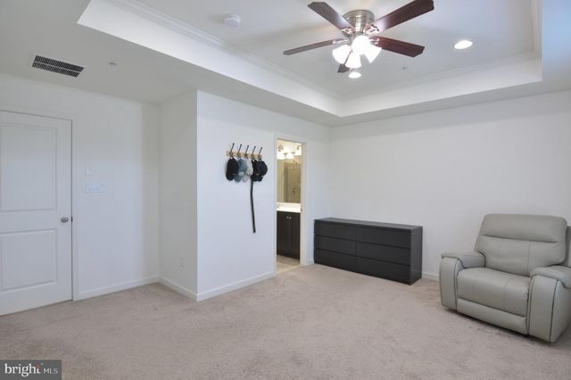 7019 JOANN KHAN DR, Elkridge, MD 21075
