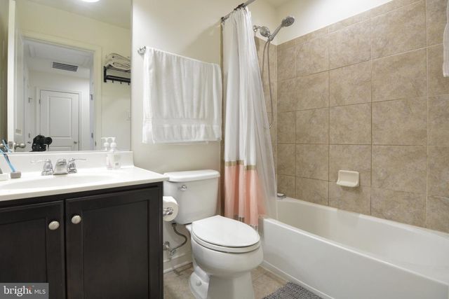 7019 JOANN KHAN DR, Elkridge, MD 21075