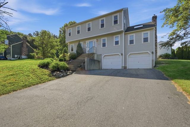 4 Tracy Ann Drive, Grafton, MA 01536