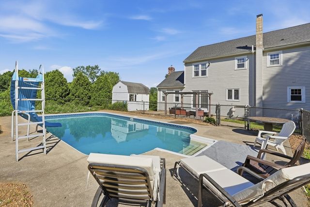 4 Tracy Ann Drive, Grafton, MA 01536