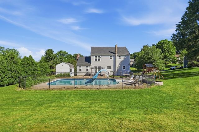 4 Tracy Ann Drive, Grafton, MA 01536