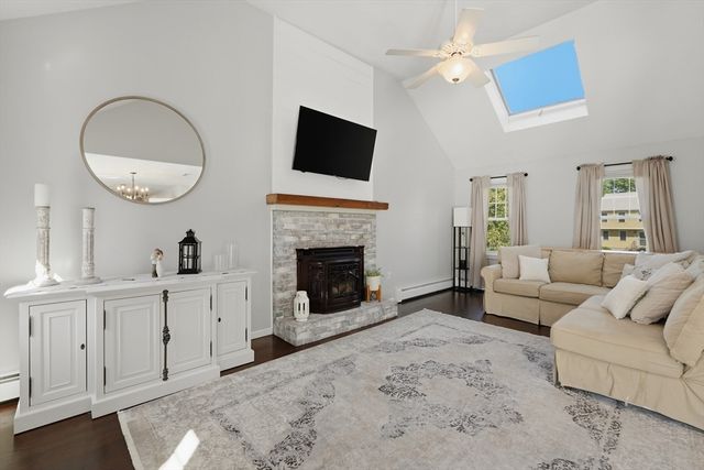 4 Tracy Ann Drive, Grafton, MA 01536