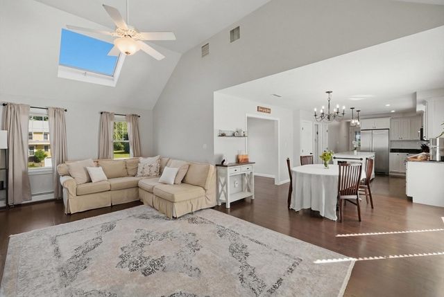 4 Tracy Ann Drive, Grafton, MA 01536