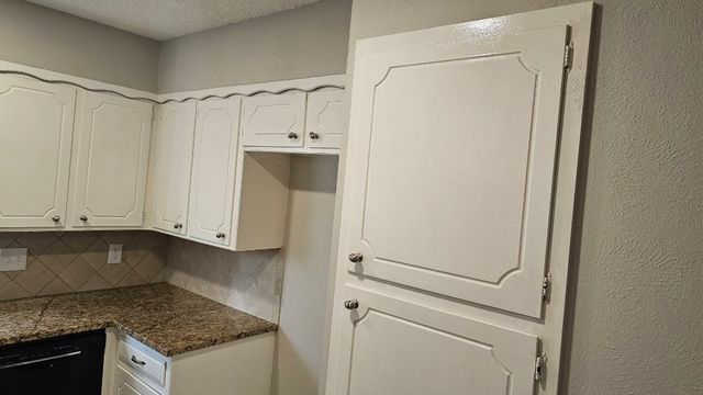 5660 Conlin Drive, Fort Worth, TX 76134
