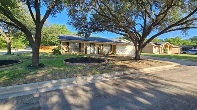 5660 Conlin Drive, Fort Worth, TX 76134