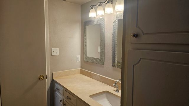 5660 Conlin Drive, Fort Worth, TX 76134