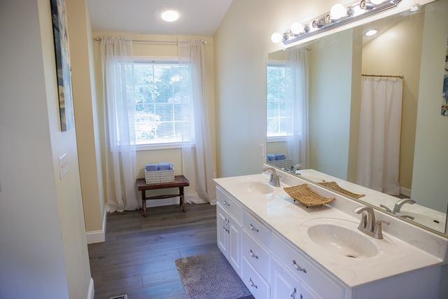 318 North Lake Drive, Chatsworth, GA 30705