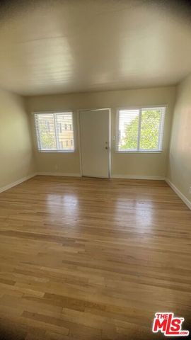 1044 2nd Street B, Santa Monica, CA 90403
