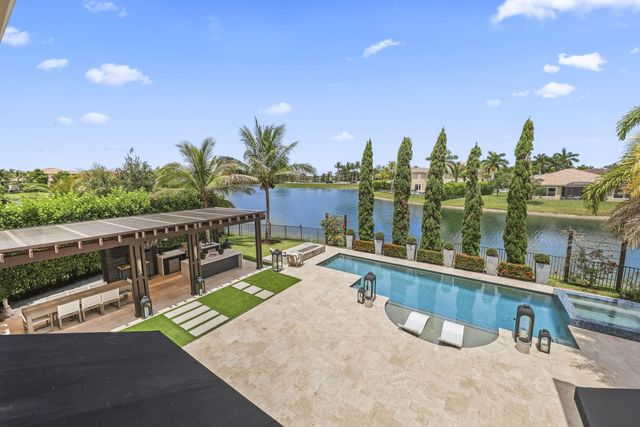 8861 Edgewater Place, Parkland, FL 33076