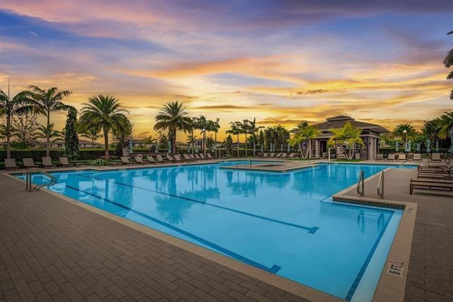 8861 Edgewater Place, Parkland, FL 33076
