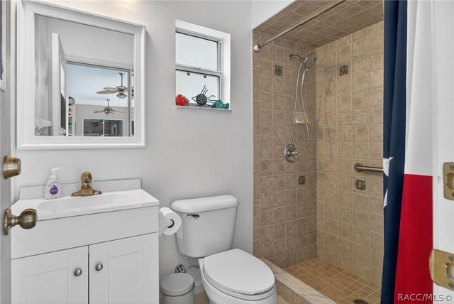 3210 N Reno Way, Beverly Hills, FL 34465