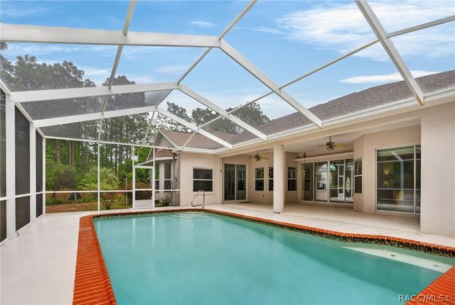 3210 N Reno Way, Beverly Hills, FL 34465