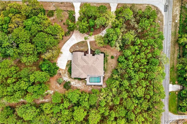 3210 N Reno Way, Beverly Hills, FL 34465