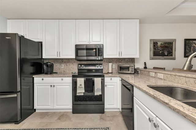 3322 PURPLE MARTIN DRIVE 126, Punta Gorda, FL 33950