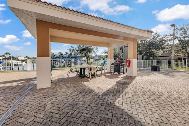 3322 PURPLE MARTIN DRIVE 126, Punta Gorda, FL 33950