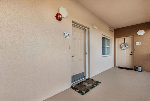 3322 PURPLE MARTIN DRIVE 126, Punta Gorda, FL 33950