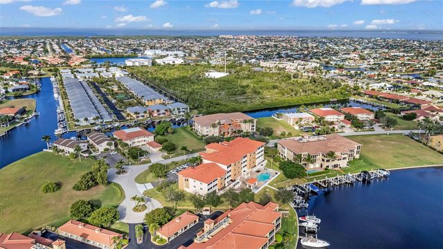 3322 PURPLE MARTIN DRIVE 126, Punta Gorda, FL 33950