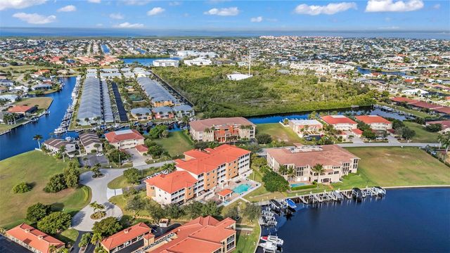 3322 PURPLE MARTIN DRIVE 126, Punta Gorda, FL 33950