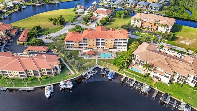 3322 PURPLE MARTIN DRIVE 126, Punta Gorda, FL 33950
