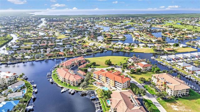 3322 PURPLE MARTIN DRIVE 126, Punta Gorda, FL 33950