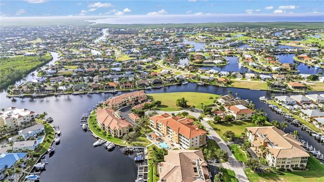 3322 PURPLE MARTIN DRIVE 126, Punta Gorda, FL 33950