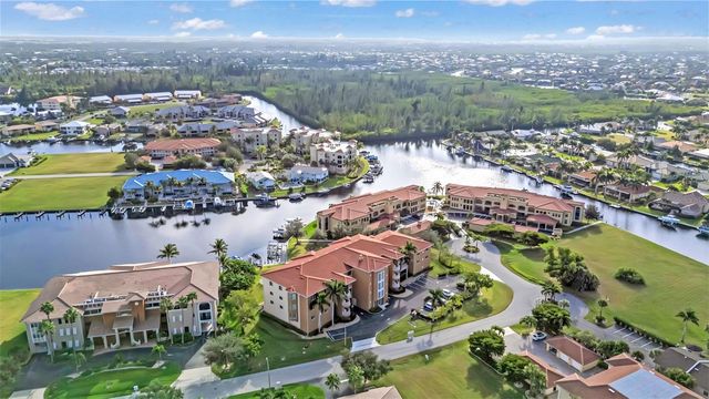 3322 PURPLE MARTIN DRIVE 126, Punta Gorda, FL 33950