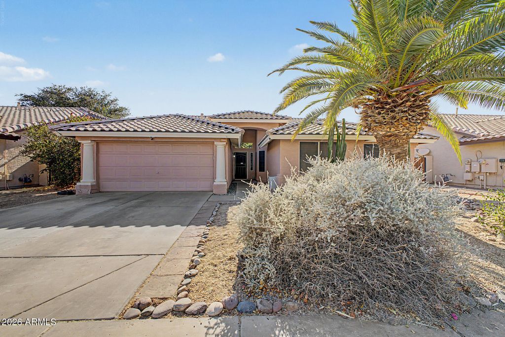 546 S BURK Street, Gilbert, AZ 85296 — exterior