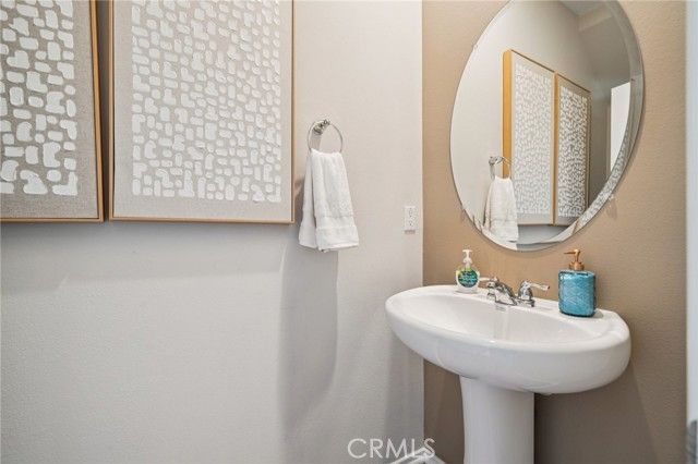 15424 Thundercloud Lane, Victorville, CA 92394