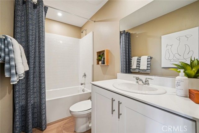 15424 Thundercloud Lane, Victorville, CA 92394