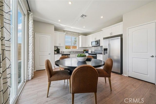 15424 Thundercloud Lane, Victorville, CA 92394