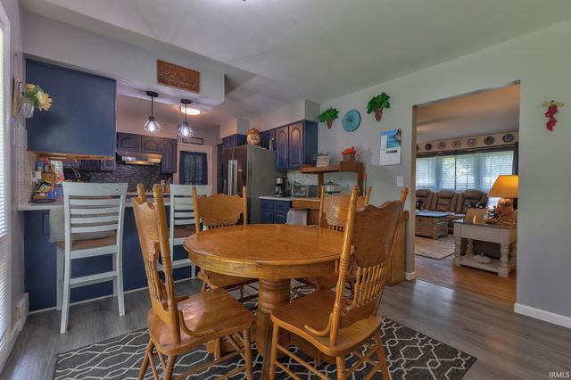 1409 Brookdale Drive, Evansville, IN 47720