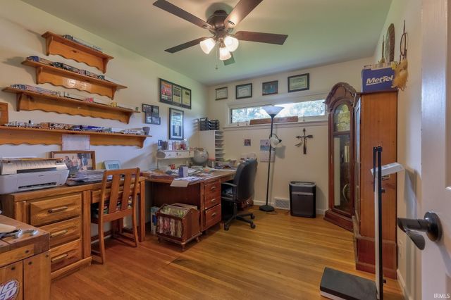 1409 Brookdale Drive, Evansville, IN 47720