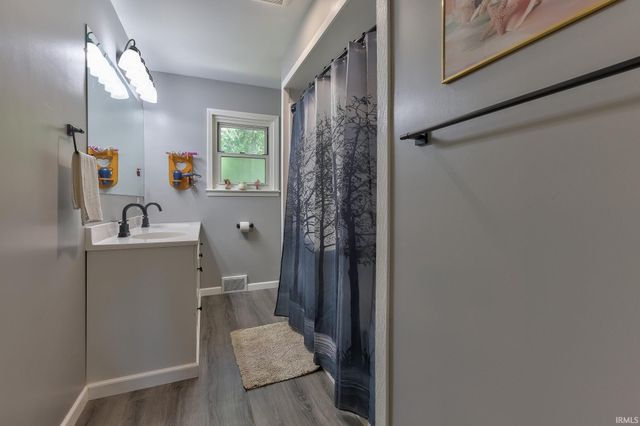 1409 Brookdale Drive, Evansville, IN 47720