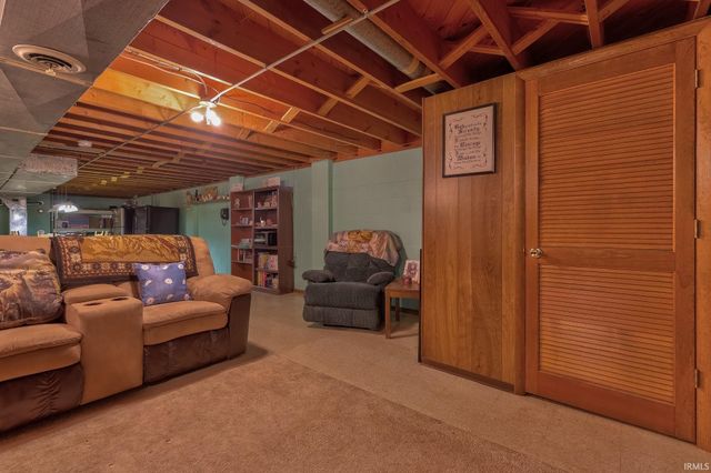 1409 Brookdale Drive, Evansville, IN 47720