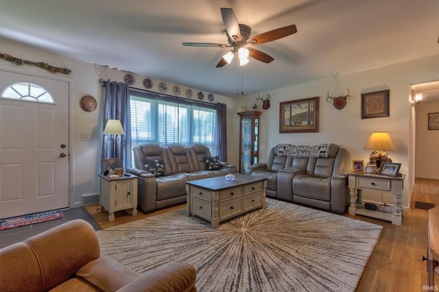 1409 Brookdale Drive, Evansville, IN 47720