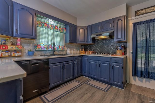 1409 Brookdale Drive, Evansville, IN 47720