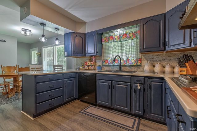 1409 Brookdale Drive, Evansville, IN 47720