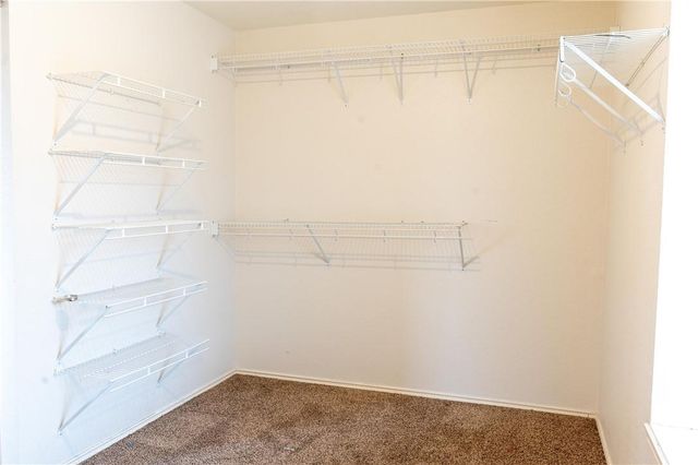 1608 Diana DR, Round Rock, TX 78664