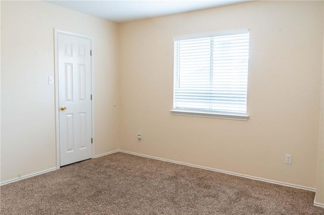 1608 Diana DR, Round Rock, TX 78664