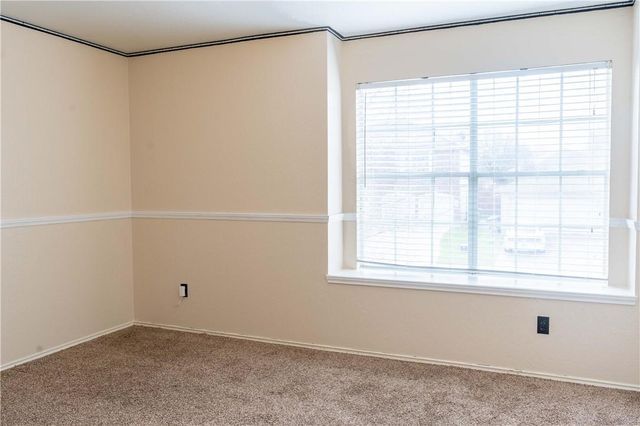 1608 Diana DR, Round Rock, TX 78664