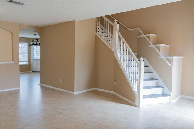 1608 Diana DR, Round Rock, TX 78664