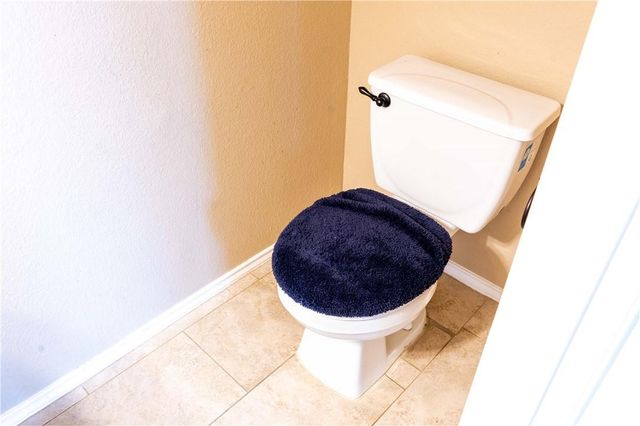 1608 Diana DR, Round Rock, TX 78664