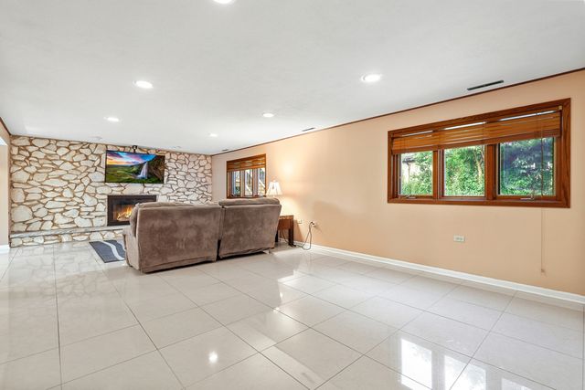 7340 Mimosa Drive, Orland Park, IL 60462