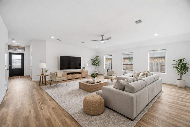 4907 Gentle Creek Court, Richmond, TX 77469