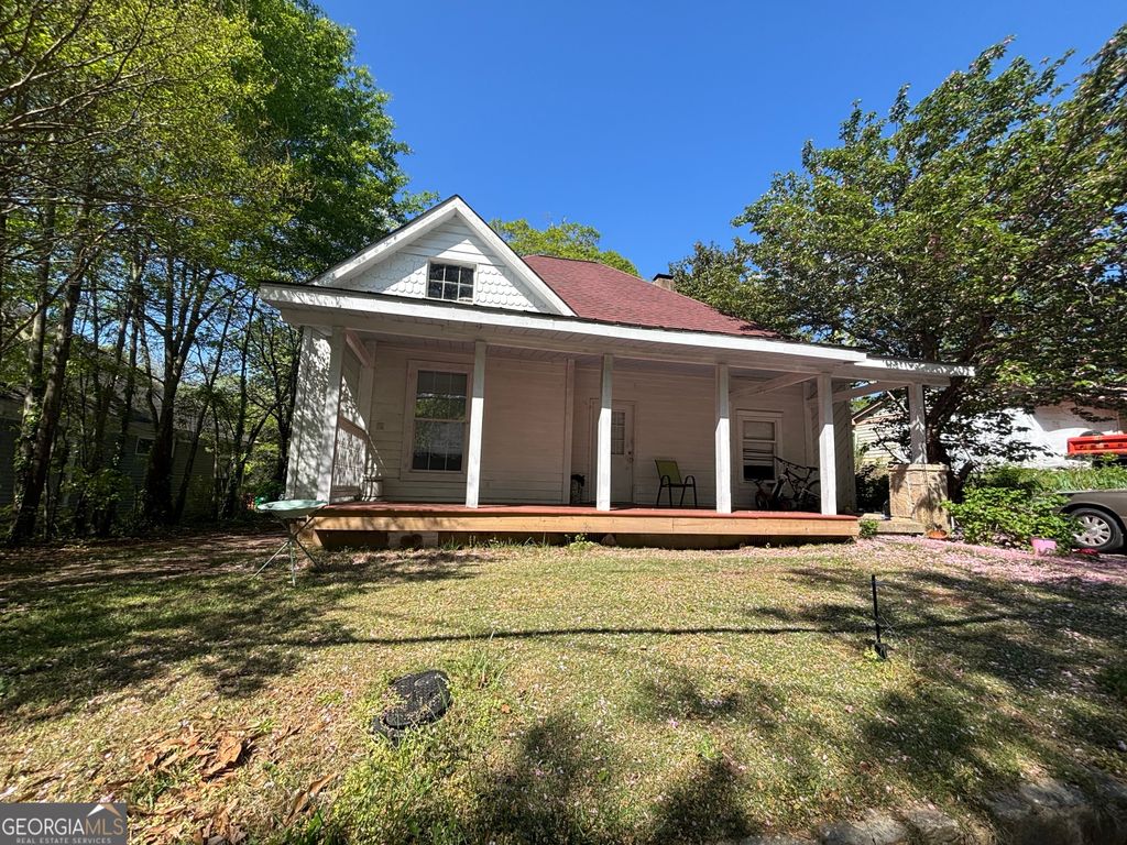 1090 Forest Avenue, Stone Mountain, GA 30083