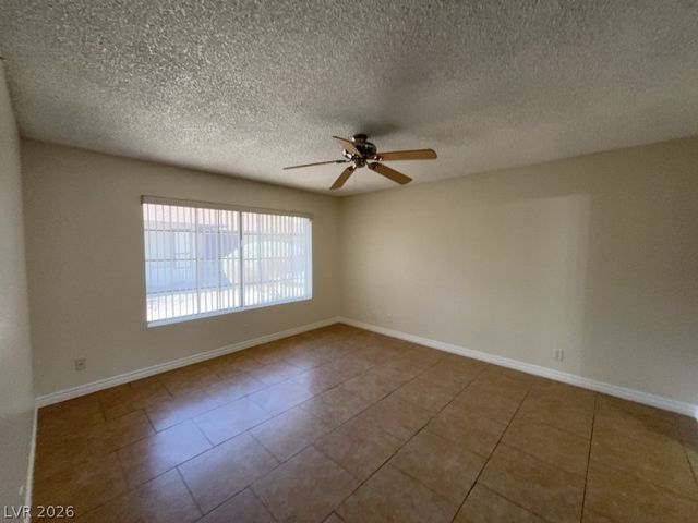 2938 Karen 1, Las Vegas, NV 89121