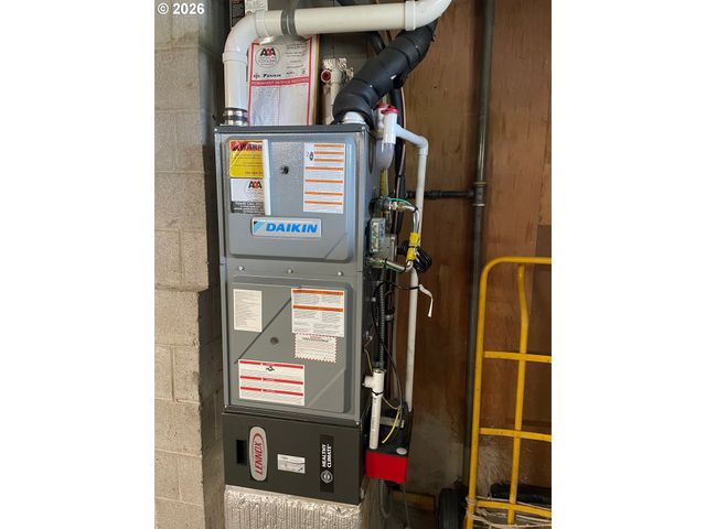 12706 Se LONG St, Portland, OR 97236