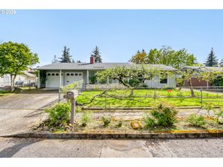 12706 Se LONG St, Portland, OR 97236