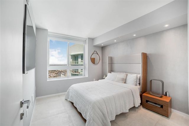 1900 N Bayshore Drive 4411, Miami, FL 33132