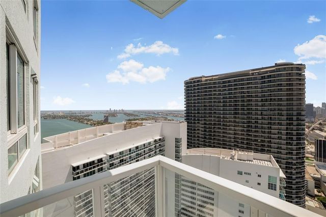 1900 N Bayshore Drive 4411, Miami, FL 33132